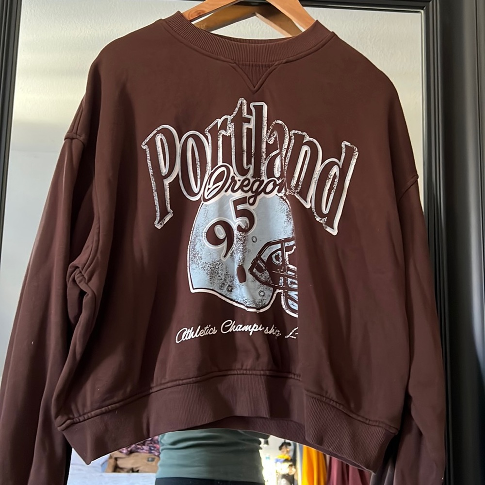 H&M sweater